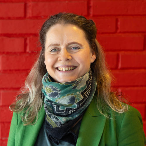 Nina Guzman Toft